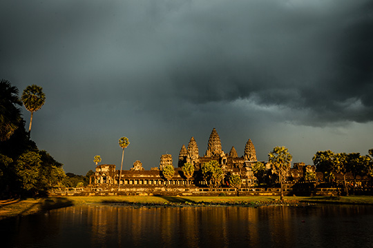 Excursion by Sala Lodges at Angkor Vat and Bayon temple Boudha faces